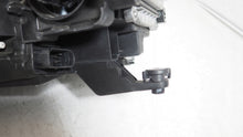 Laden Sie das Bild in den Galerie-Viewer, Frontscheinwerfer VW T Roc 2GA941036AF Full LED Rechts Scheinwerfer Headlight SCH7499933826rq