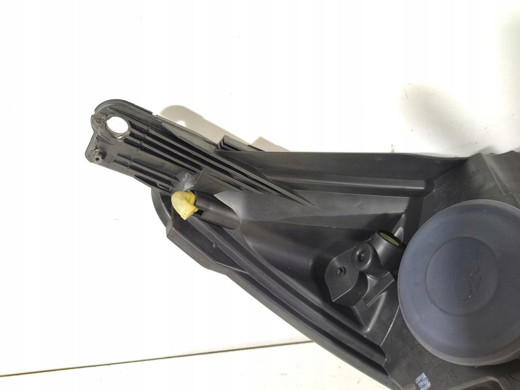 Frontscheinwerfer Ford Focus F1EB-13W030AEB Links Scheinwerfer Headlight SCH2344507715sc