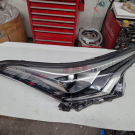 Frontscheinwerfer Toyota Chr 81110F4071 LED Rechts Scheinwerfer Headlight SCH2955888201yr