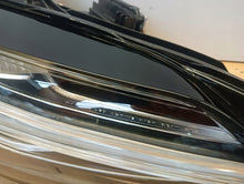 Load image into Gallery viewer, Frontscheinwerfer Volvo S60 V60 32338022 LED Rechts Scheinwerfer Headlight SCH5574645878wj