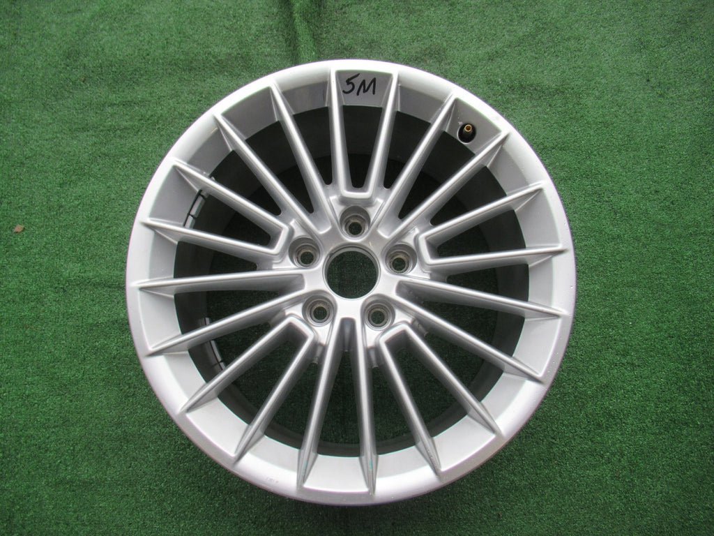 1x Alufelge 17 Zoll 8.0" 5x112 46ET Silber 8Y0601025B Audi A3 Rim Wheel