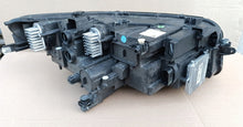 Laden Sie das Bild in den Galerie-Viewer, Frontscheinwerfer VW Tiguan Allspace 5NN941081D Full LED Links Headlight