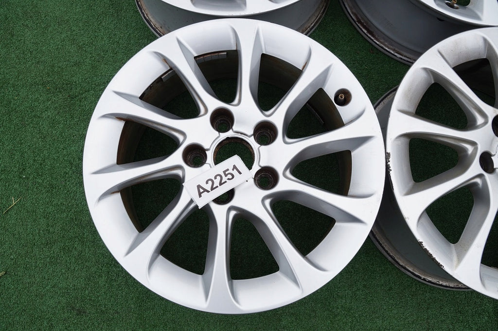 4x Alufelge 16 Zoll 6.5" 5x112 46ET Glanz Silber 8V0601025BM Audi A3 Rim Wheel FEL6991566893ux