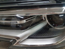 Load image into Gallery viewer, Frontscheinwerfer Audi A3 8V0941005E Xenon Links Scheinwerfer Headlight