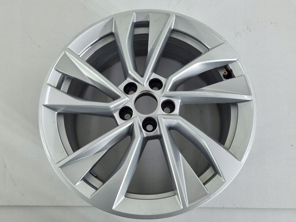 1x Alufelge 17 Zoll 6.5" 5x100 40ET Glanz Silber 657601025AK Skoda Scala Kamiq I FEL6471751590bh