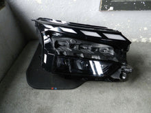 Laden Sie das Bild in den Galerie-Viewer, Frontscheinwerfer Skoda 5LB941036 Rechts Scheinwerfer Headlight SCH5253182241mw