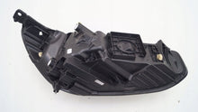 Laden Sie das Bild in den Galerie-Viewer, Frontscheinwerfer Ford Focus E81236589 LED Links Scheinwerfer Headlight SCH6679911104in