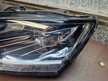 Load image into Gallery viewer, Frontscheinwerfer Skoda Fabia III 6V1941015F Links Scheinwerfer Headlight SCH3689428113al
