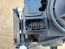 Laden Sie das Bild in den Galerie-Viewer, Frontscheinwerfer Mercedes-Benz Gle A1679065608 Ein Stück (Rechts oder Links)