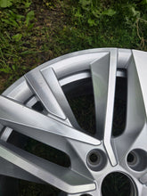 Laden Sie das Bild in den Galerie-Viewer, 1x Alufelge 18 Zoll 7.5" 5x112 48ET 5E3601025BF Skoda Octavia 5e3 Iv Rim Wheel FEL1043934833gs