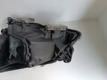 Laden Sie das Bild in den Galerie-Viewer, Frontscheinwerfer Opel Astra H Xenon Rechts Scheinwerfer Headlight SCH7788785851ss