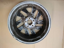 Load image into Gallery viewer, 1x Alufelge 17 Zoll 7.0&quot; 5x114.3 45ET CMS-861 Honda Hrv Crv Rim Wheel