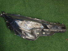 Load image into Gallery viewer, Frontscheinwerfer Toyota Corolla 8111002S60 LED Rechts Scheinwerfer Headlight SCH1029225378ix