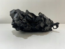 Laden Sie das Bild in den Galerie-Viewer, Frontscheinwerfer Skoda Scala 657941015 Links Scheinwerfer Headlight SCH6227575444xn