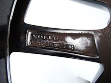 Laden Sie das Bild in den Galerie-Viewer, 1x Alufelge 18 Zoll 8.0&quot; 5x108 55ET 31373337 Volvo S60 V60 Rim Wheel