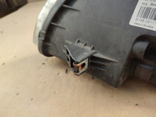 Load image into Gallery viewer, Frontscheinwerfer Hyundai I30 92102-2R000 Rechts Scheinwerfer Headlight SCH7931101770eh