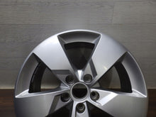 Load image into Gallery viewer, 1x Alufelge 17 Zoll 7.0&quot; 5x112 47ET 8S0601025 Audi Tt Rim Wheel