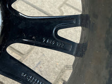 Laden Sie das Bild in den Galerie-Viewer, 1x Alufelge 17 Zoll 7849122 BMW F45 1 F40 F46 Rim Wheel FEL9856872054qo
