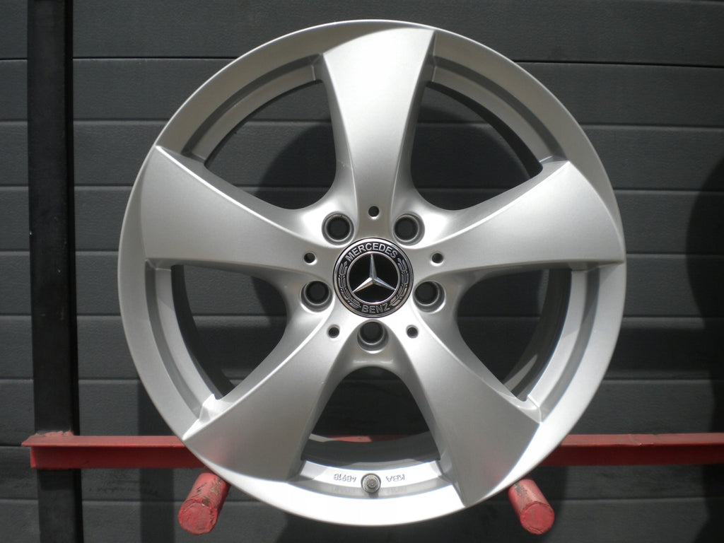 4x Alufelge 17 Zoll 7.5" 5x112 45ET Glanz Silber 75745112566 Mercedes-Benz W205 FEL1746901339fj