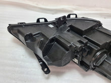 Load image into Gallery viewer, Frontscheinwerfer Opel Astra 39195688 LED Links Scheinwerfer Headlight