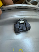 Load image into Gallery viewer, 1x Alufelge 16 Zoll 6.5" 5x112 54ET Glanz Silber 006855103 Mini Rim Wheel FEL7110741961fn