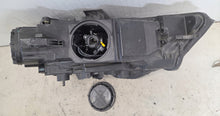 Laden Sie das Bild in den Galerie-Viewer, Frontscheinwerfer Audi A3 8V0941005E Xenon Links Scheinwerfer Headlight SCH5304400431xj