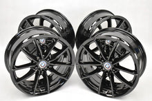Laden Sie das Bild in den Galerie-Viewer, 4x Alufelge 18 Zoll 7.0" 5x112 22ET Glanz Schwarz 6880047 BMW X3 G01 G02 FEL2629458205po