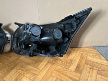 Laden Sie das Bild in den Galerie-Viewer, Frontscheinwerfer Ford Transit BK31-13D152 BK31-13D153 Rechts oder Links SCH5023740093wj