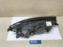 Laden Sie das Bild in den Galerie-Viewer, Frontscheinwerfer Skoda Fabia III 6V1941015D Links Scheinwerfer Headlight SCH6758473902ll
