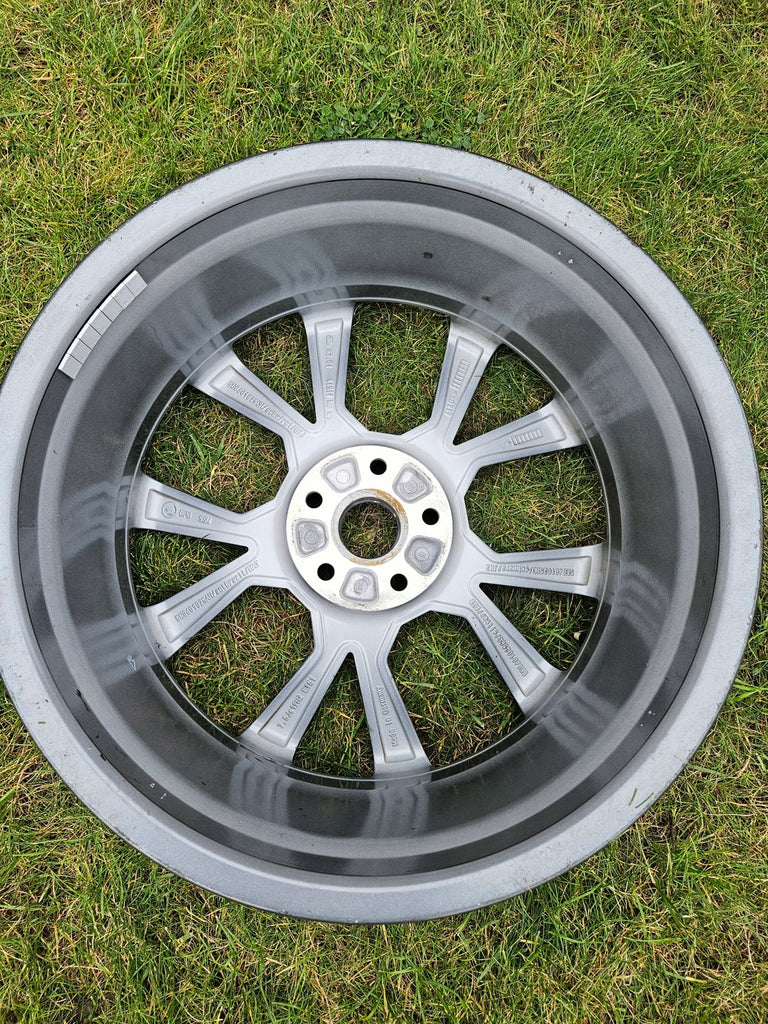 1x Alufelge 19 Zoll 7.5" 5x112 51ET Graphit 5E0601025 Skoda Octavia Iii