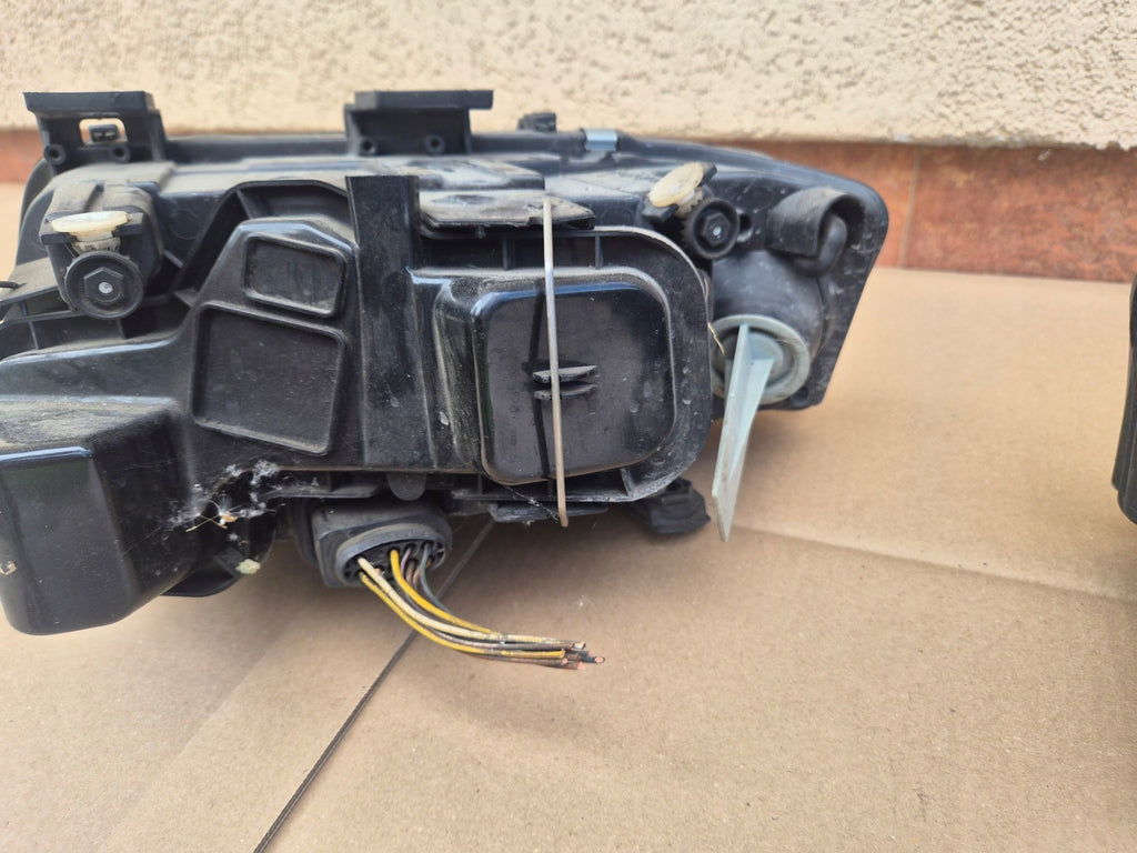 Frontscheinwerfer Audi A6 C5 Ein Satz Scheinwerfer Headlight SCH9613292232iz