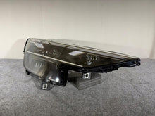 Laden Sie das Bild in den Galerie-Viewer, Frontscheinwerfer Audi Q8 4M8941040 LED Rechts Scheinwerfer Headlight SCH1368894430ek