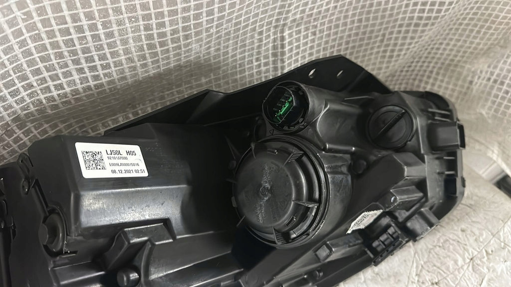 Frontscheinwerfer Kia Ceed 92102J7500 Ein Stück (Rechts oder Links) Headlight