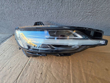 Laden Sie das Bild in den Galerie-Viewer, Frontscheinwerfer Volvo V60 32338003 Rechts Scheinwerfer Headlight SCH7786890502yf