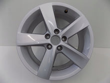 Laden Sie das Bild in den Galerie-Viewer, 1x Alufelge 16 Zoll 7.0" 5x112 48ET 6R0601025Q VW Rim Wheel FEL9241213358dr