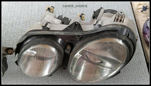 Laden Sie das Bild in den Galerie-Viewer, Frontscheinwerfer Mercedes-Benz A2158200161 A2158200261 Xenon Ein Satz Headlight SCH3396051943vd