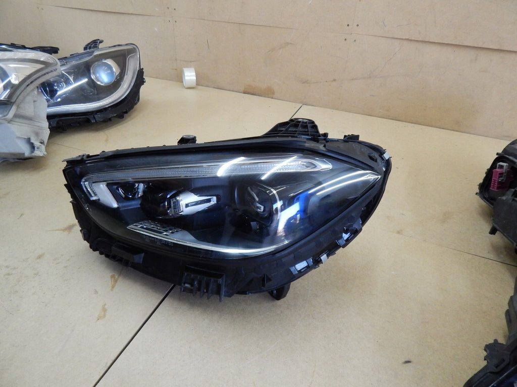 Frontscheinwerfer Mercedes-Benz W206 A2069067903 LED Links Headlight SCH5352190090da