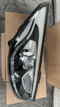 Laden Sie das Bild in den Galerie-Viewer, Frontscheinwerfer Hyundai Santa Fe Rechts Scheinwerfer Headlight