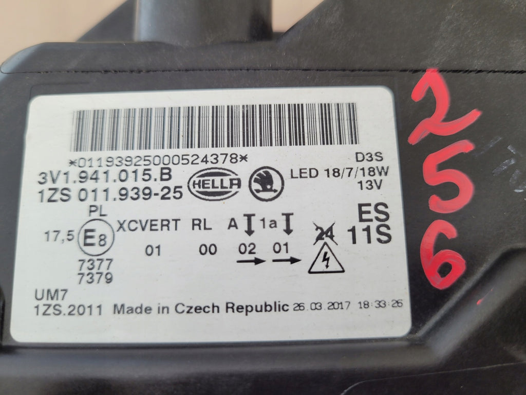 Frontscheinwerfer Skoda Superb III 3V1941015B Xenon Links Scheinwerfer Headlight