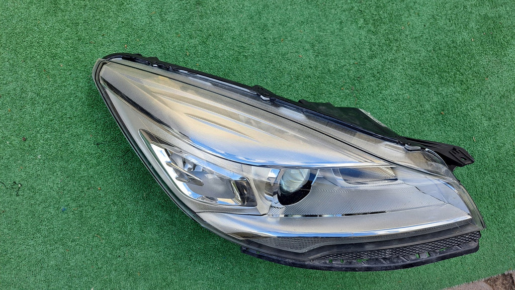 Frontscheinwerfer Ford Kuga CV44-13D154-AK Xenon Rechts Scheinwerfer Headlight