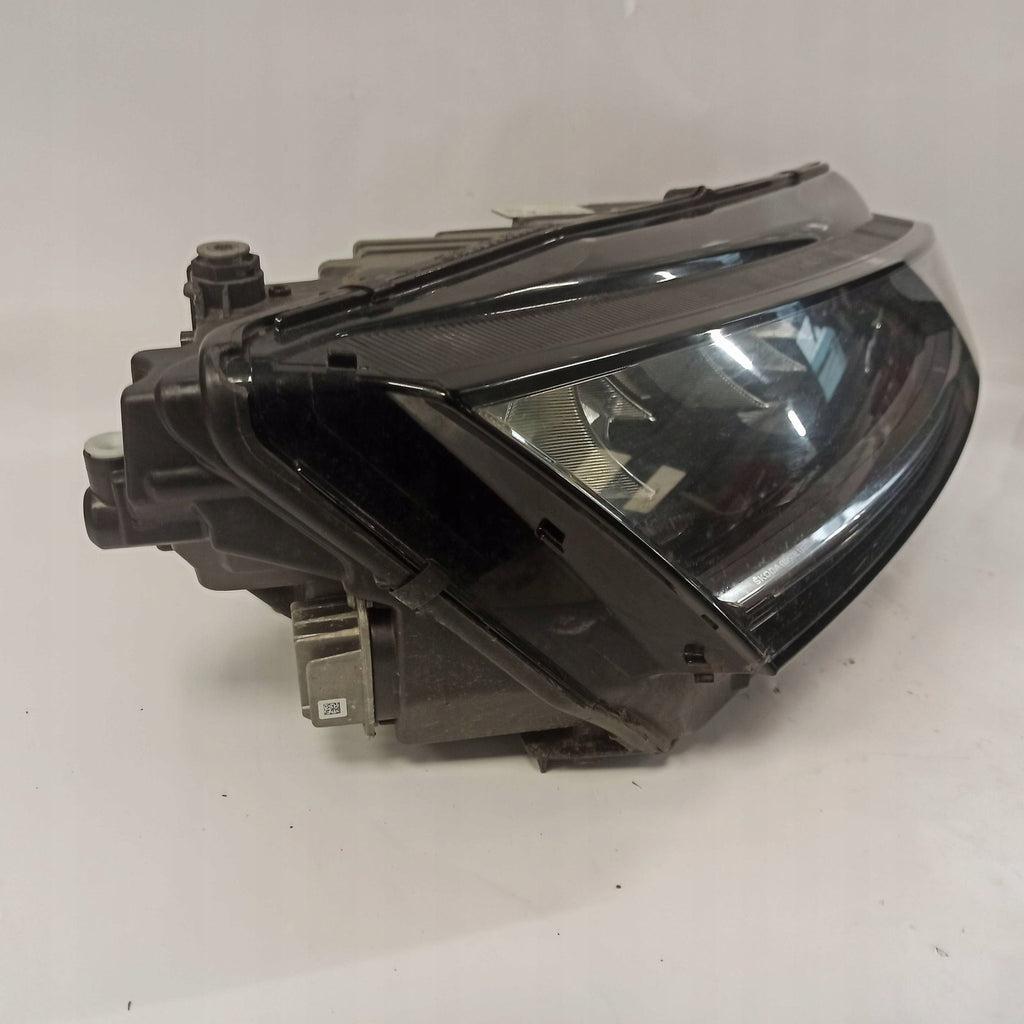 Frontscheinwerfer Skoda Octavia IV 030111823200 Rechts Scheinwerfer Headlight SCH5070684823pa