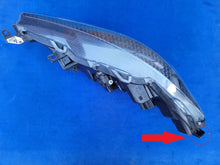 Load image into Gallery viewer, Frontscheinwerfer Toyota Yaris LED Rechts Scheinwerfer Headlight