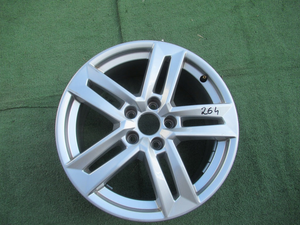 1x Alufelge 17 Zoll 7.0" 5x112 42ET Glanz Silber 8W0601025 Audi C7 A4 B9 FEL1665327296om