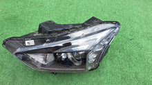 Load image into Gallery viewer, Frontscheinwerfer Hyundai Bayon 92101Q0500 Links Scheinwerfer Headlight