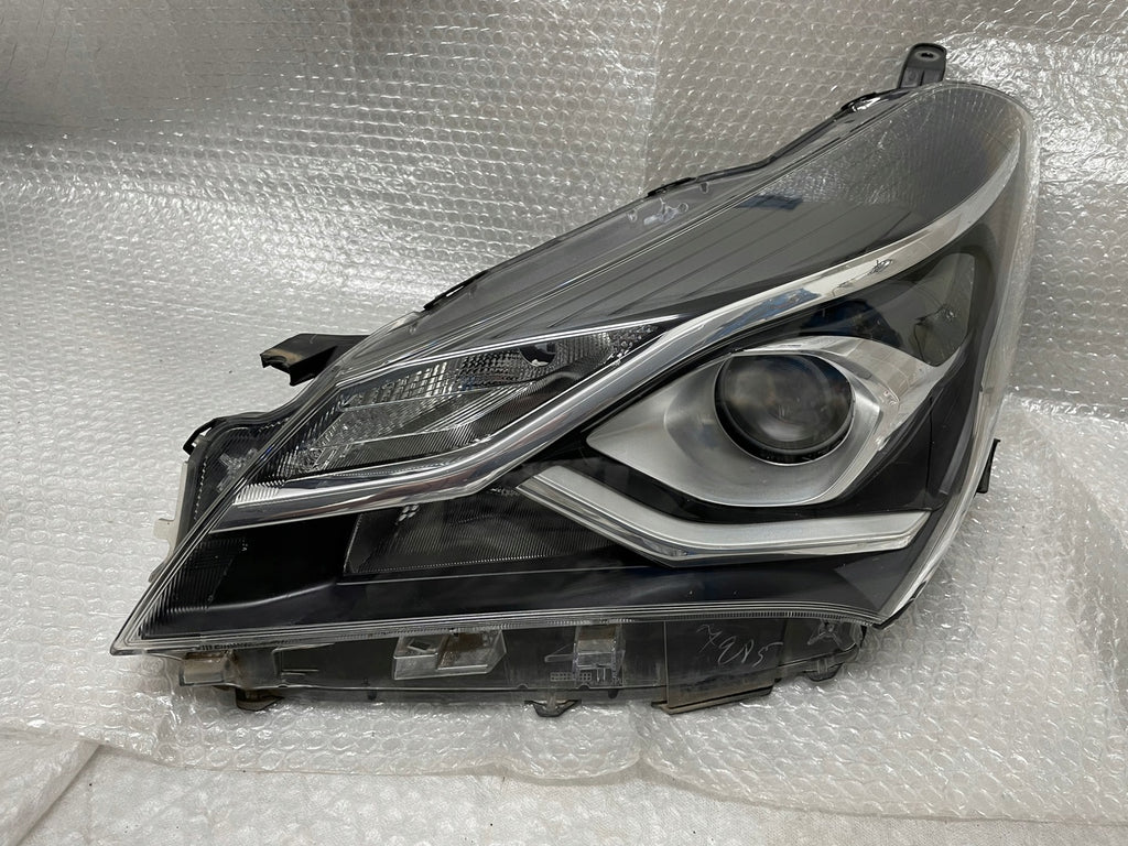 Frontscheinwerfer Toyota Yaris 81170-0DJ90 LED Links Scheinwerfer Headlight SCH3843858885ln