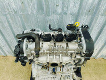 Laden Sie das Bild in den Galerie-Viewer, Motor VW Arteon DGEB 1.4 TSI 156PS 115kW 84TKm 2022 Benzin Engine Unkomplett