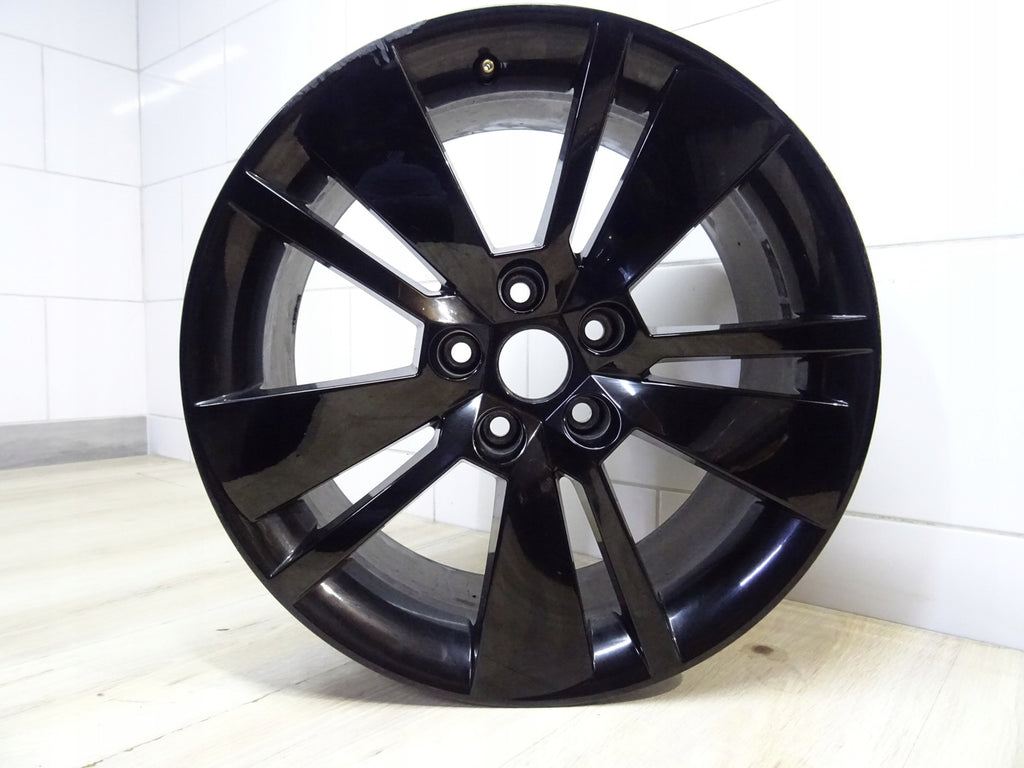 1x Alufelge 18 Zoll 8.0" 5x112 44ET Glanz Graphit 3V0601025AG Skoda Superb
