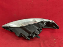 Laden Sie das Bild in den Galerie-Viewer, Frontscheinwerfer Ford Mondeo BS71-13W030-AF BS71-13W029-AF Rechts oder Links SCH4011085833ez