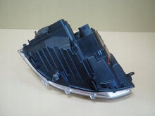 Laden Sie das Bild in den Galerie-Viewer, Frontscheinwerfer VW Caravelle 7E1941015Q Links Scheinwerfer Headlight SCH8870067544vh