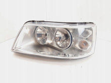 Laden Sie das Bild in den Galerie-Viewer, Frontscheinwerfer VW Transporter Caravelle 0301195201 Links Headlight SCH5611869403tp